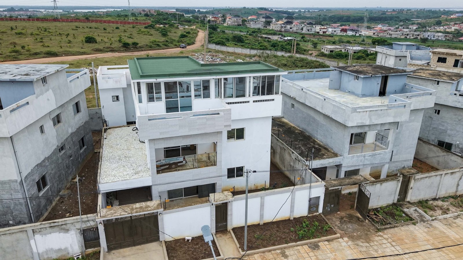 reel.00_02_59_15.Still001